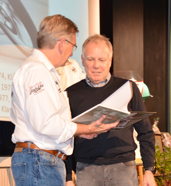 Herbert Thumpser und Harald Bartol bei der Buchpräsentation in Traisen